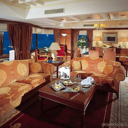 Hilton 5*