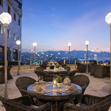 Hilton Hotel 5*
