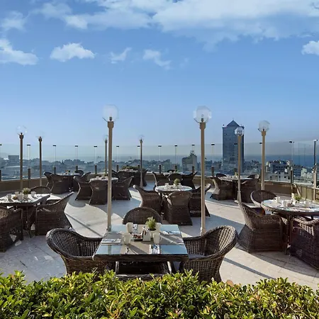 Hilton فندق 5*