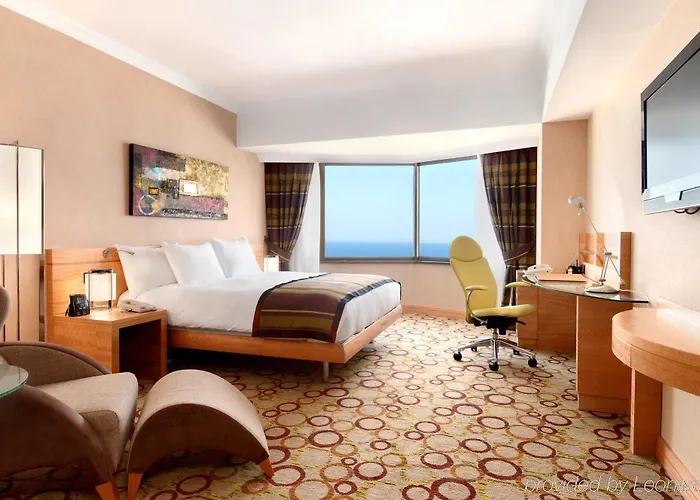 Hilton 5* איזמיר