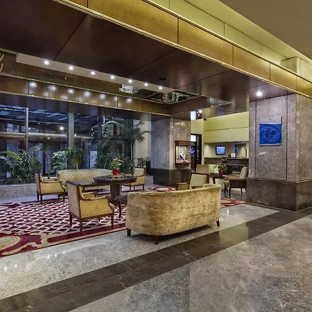 Hilton Hotel 5*